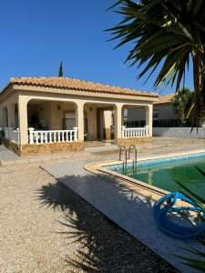 Villa For Sale in Gea y Truyols