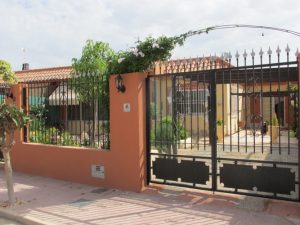 Villa For Sale in Torre Pacheco