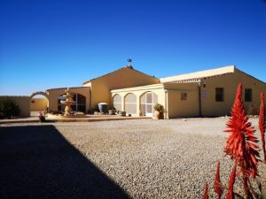 Villa For Sale in Fuente Alamo de Murcia