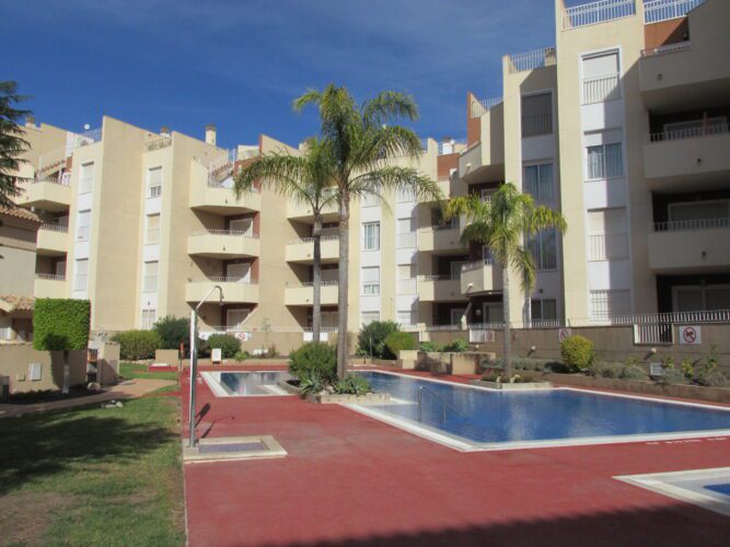 https://mcpropertieslosalcazares.com/wp-content/uploads/2023/11/IMG_2044.jpg