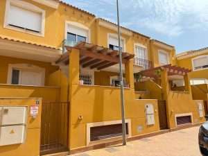 Spacious 5-Bedroom Townhouse For Sale in El Algar