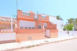 Bungalow For Sale in Estrella de Mar