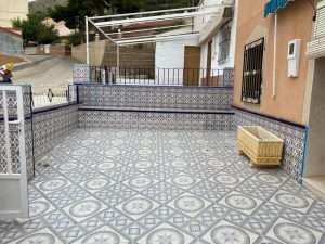 Townhouse For Sale in Portman