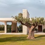 https://fuentealamorealestate.com/wp-content/uploads/2025/07/modern-home-with-landscaped-gardens.jpg