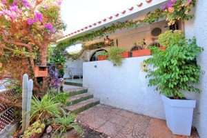 Bungalow For Sale in Estrella de Mar