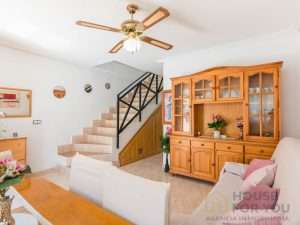 Townhouse For Sale in Los Alcázares