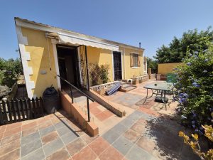 Villa For Sale in Fuente Alamo de Murcia,